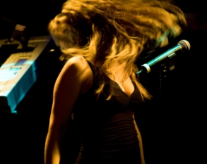 Post image for Can You Name This Mystery Musical Diva?